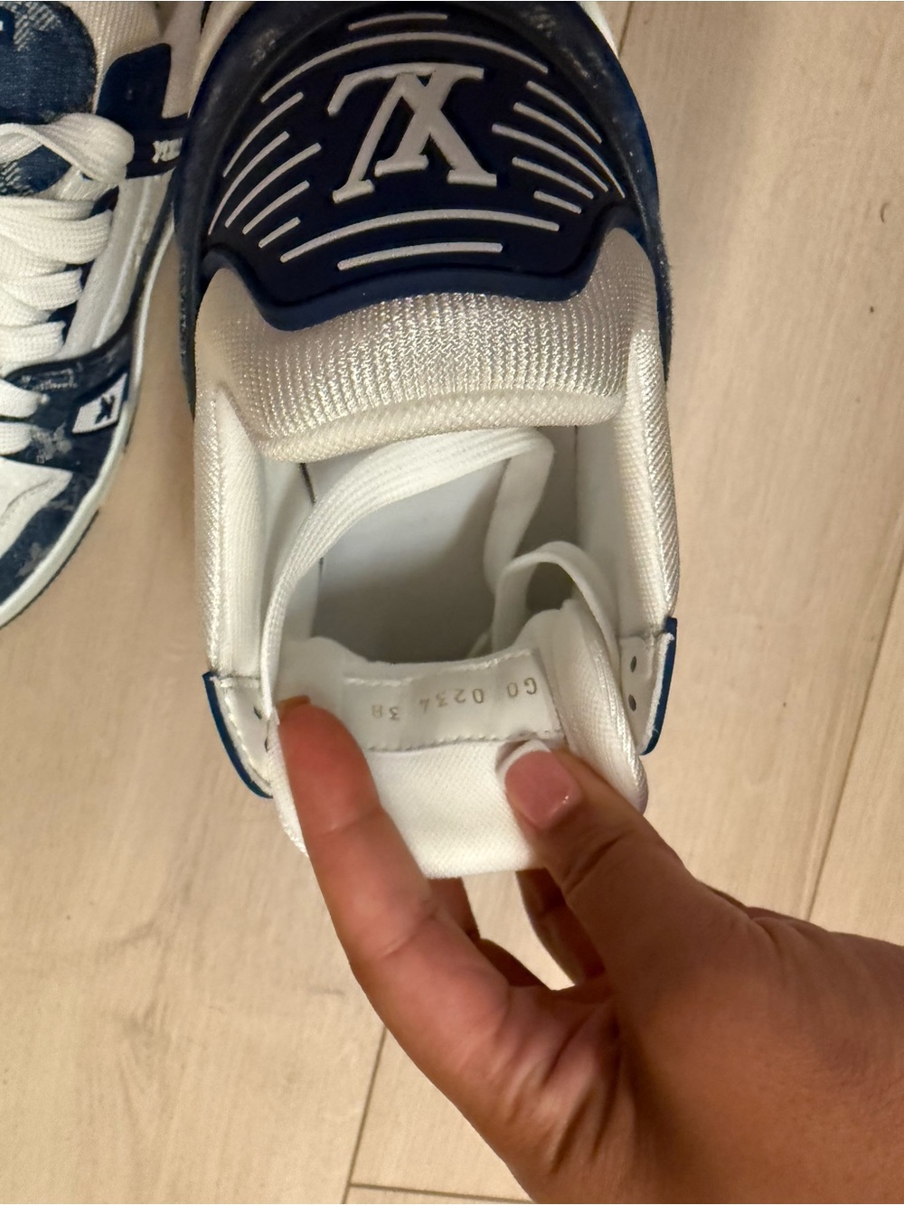 Louis Vuitton Denim & White Low-Top Sneakers - Picture 4 of 4